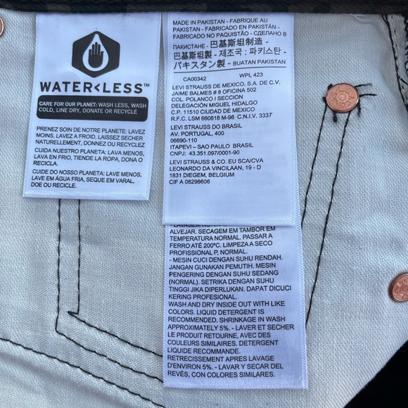 LEVI’S ORIGINAL Men’s CAMO 501 JEANS NWT. - Picture 9 of 15